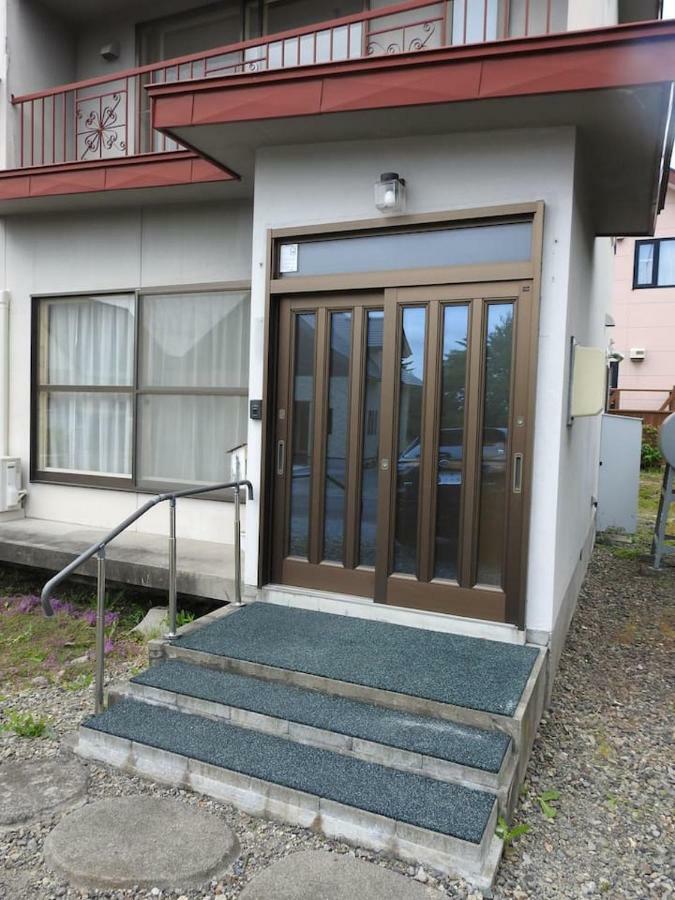 旭川貸切一軒家プラスティ Ferienhaus