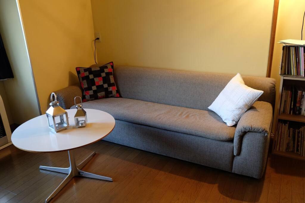 Apartment 宿泊×編集事務所×土産物店「あさひかわ編集室」 *
